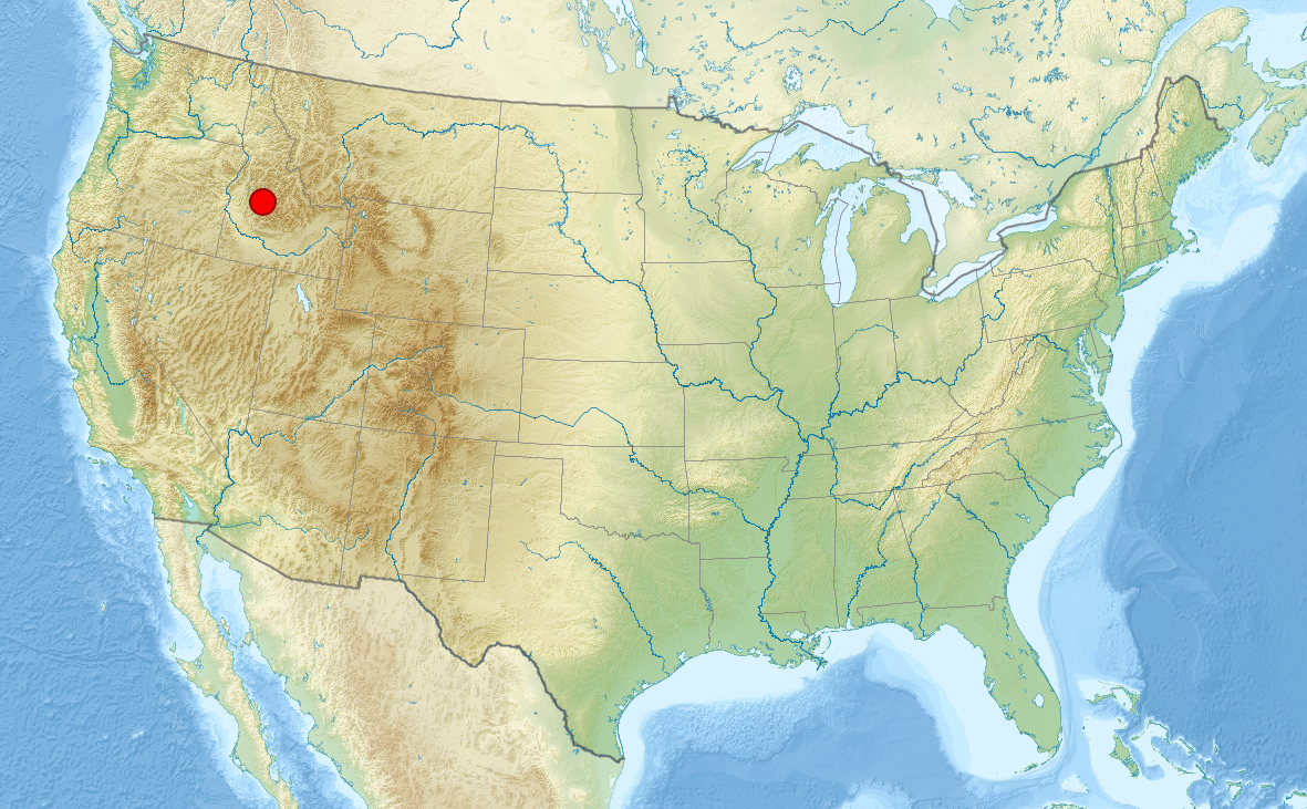 United States map showing Idaho location and Majestic Mountain Ranch regional context. Boise, Idaho at 43.6158°N 116.2017°W, elevation 2,703 ft, metro population 865,000 (2024), MSA GDP $49.947 billion (2022). Majestic Mountain Ranch at Idaho City, 40 minutes northeast of Boise International Airport (BOI). Regional feeder markets: Seattle WA (approx. 500 miles northwest), Portland OR (approx. 430 miles northwest), Salt Lake City UT (approx. 340 miles southeast), Denver CO (approx. 830 miles southeast), San Francisco CA (approx. 670 miles southwest), Phoenix AZ (approx. 900 miles south). Boise National Forest corridor along State Highway 21 visible northeast of Boise.